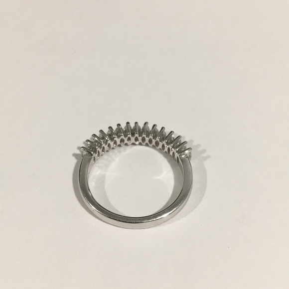 18k White Gold Marquis Shape Diamond 💎 Wedding💍 - Picture 6 of 7